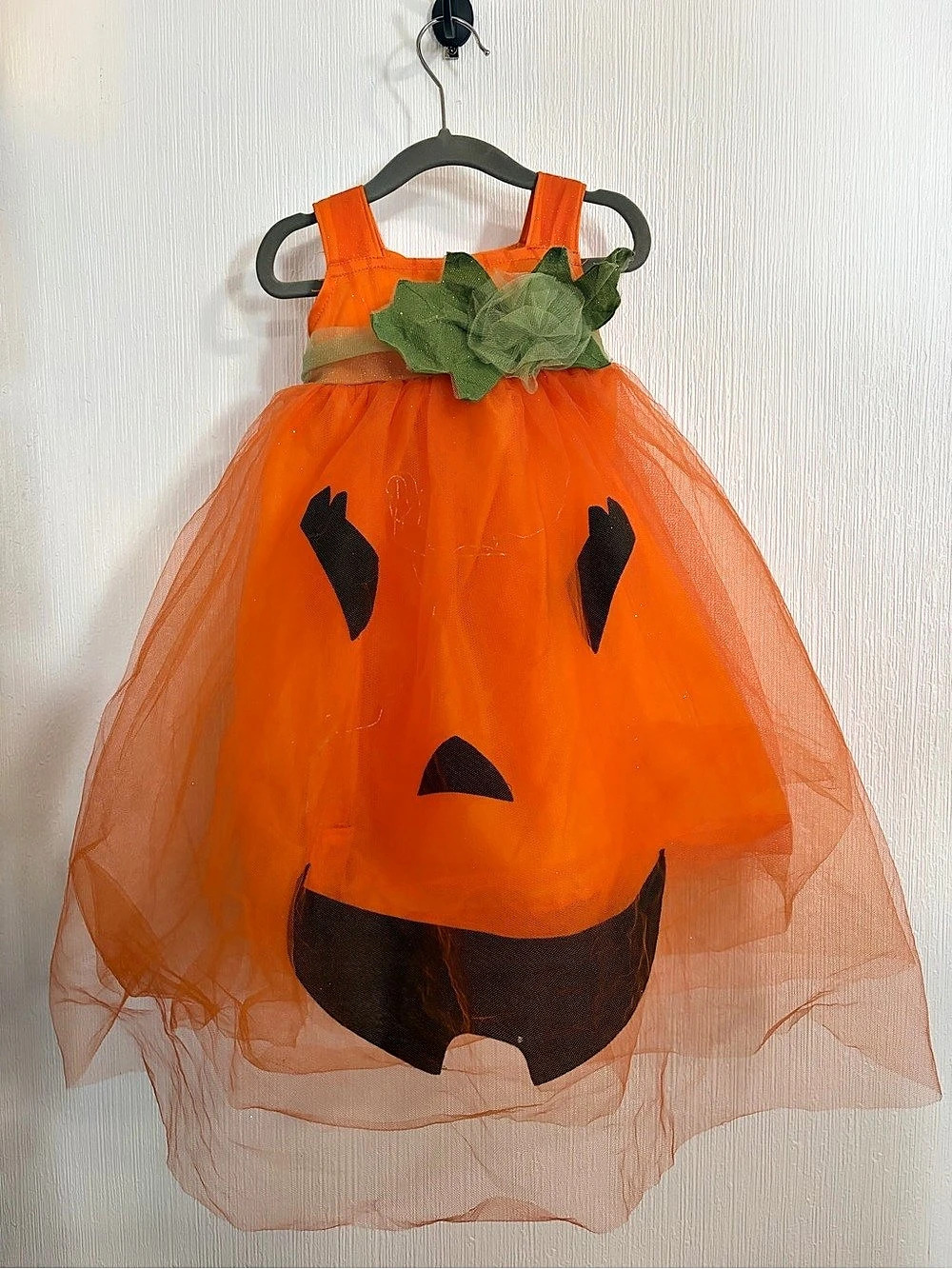 Pottery barn kids Pumpkin Halloween Dress Size 3T